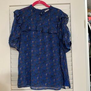 Chiffon short sleeve top from Loft. Size XL